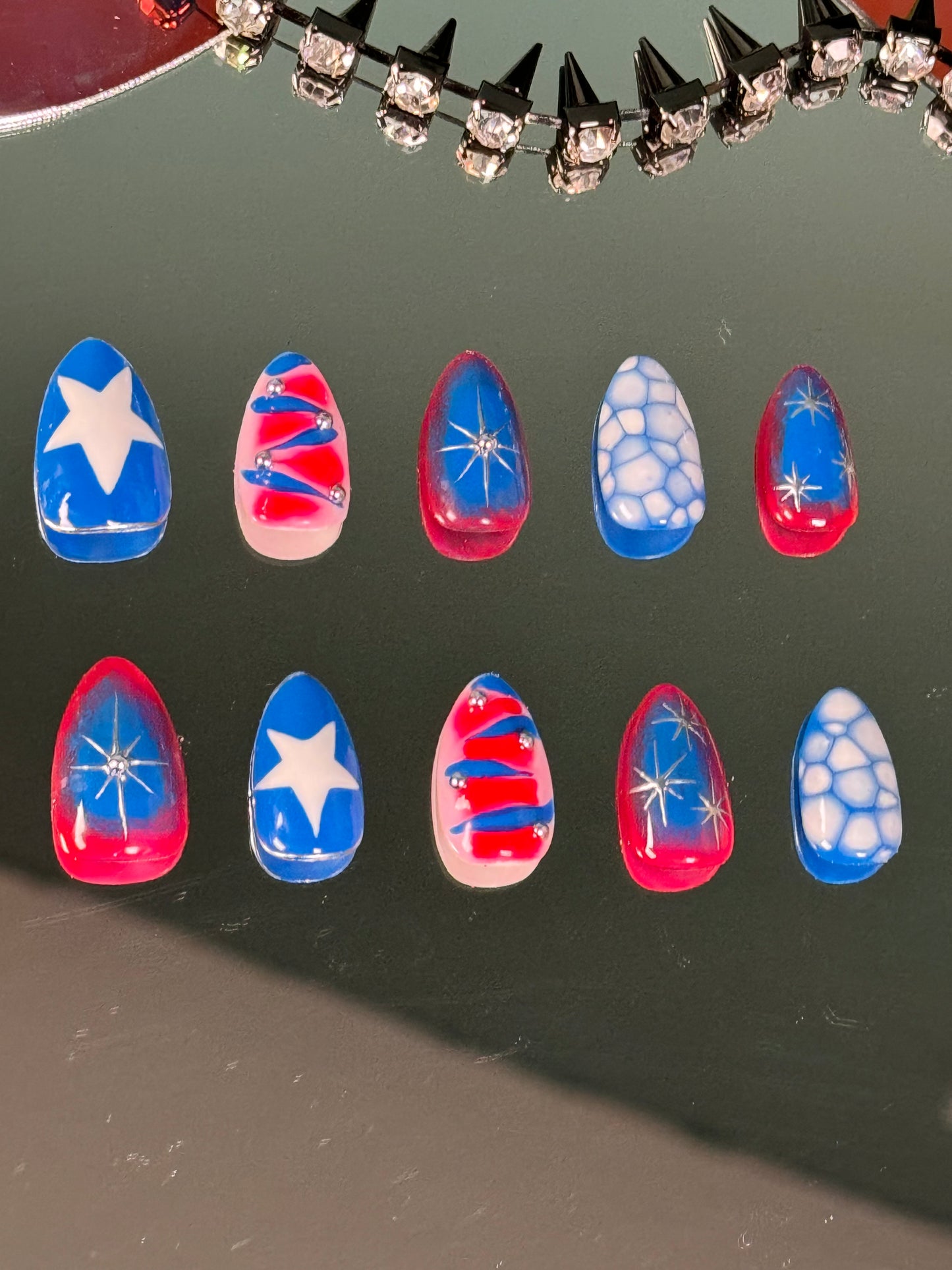 Patriotic (Short Almond, C Style)